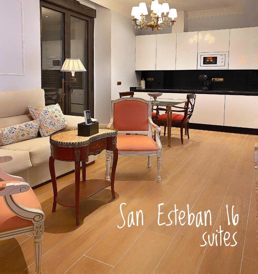 Suites San Esteban 16 Real 塞维利亚 外观 照片